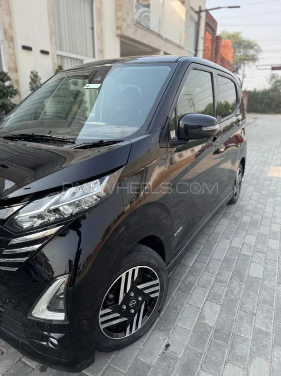 Nissan Dayz 2023 for Sale in Lahore Image-1