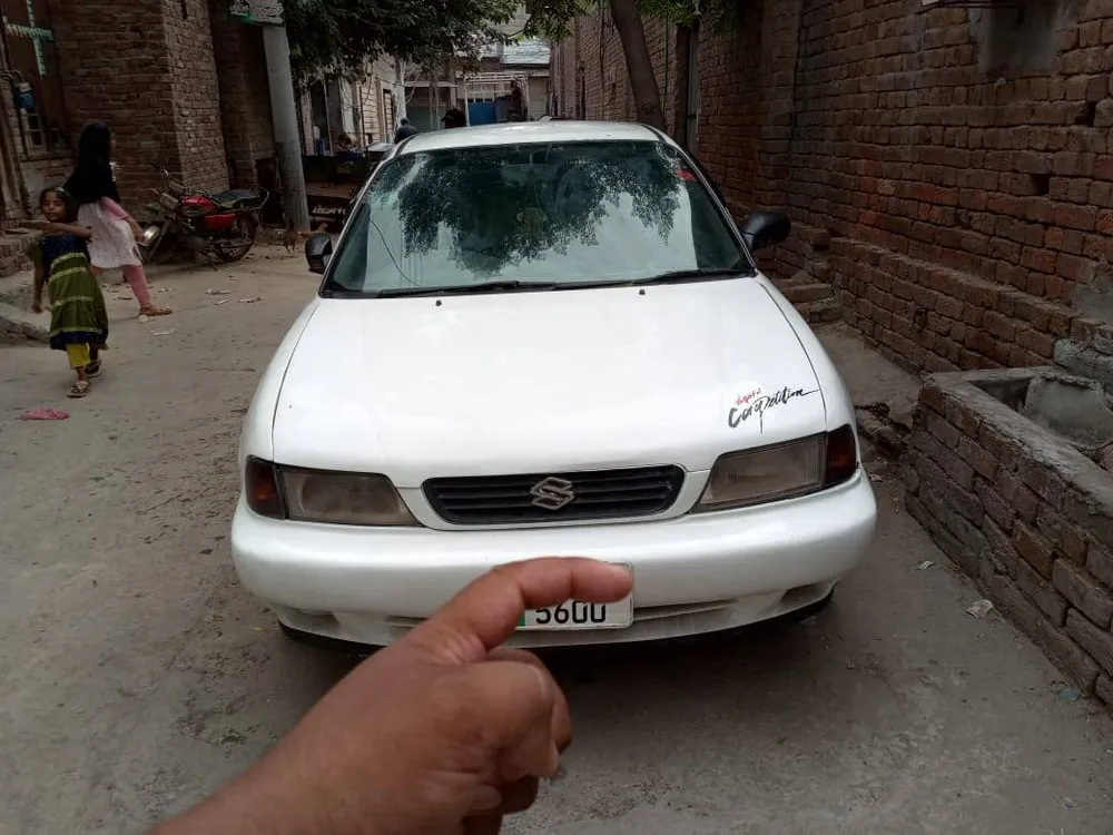 Suzuki Baleno 2001 for Sale in Lahore Suzuki Baleno 2001 for Sale in Lahore Image-1