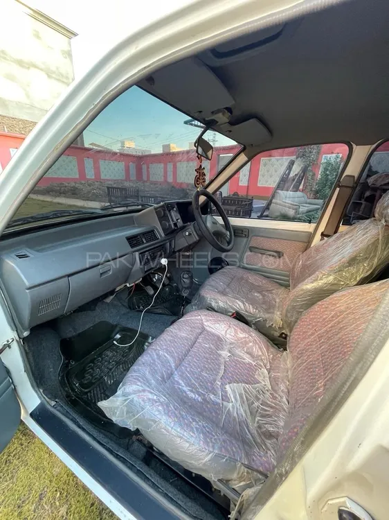 Suzuki Mehran 2016 for Sale in Hyderabad Suzuki Mehran 2016 for Sale in Hyderabad Image-5