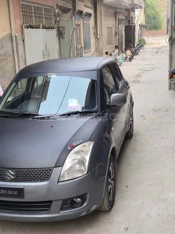 Suzuki Swift 2011 for Sale in Faisalabad Suzuki Swift 2011 for Sale in Faisalabad Image-13
