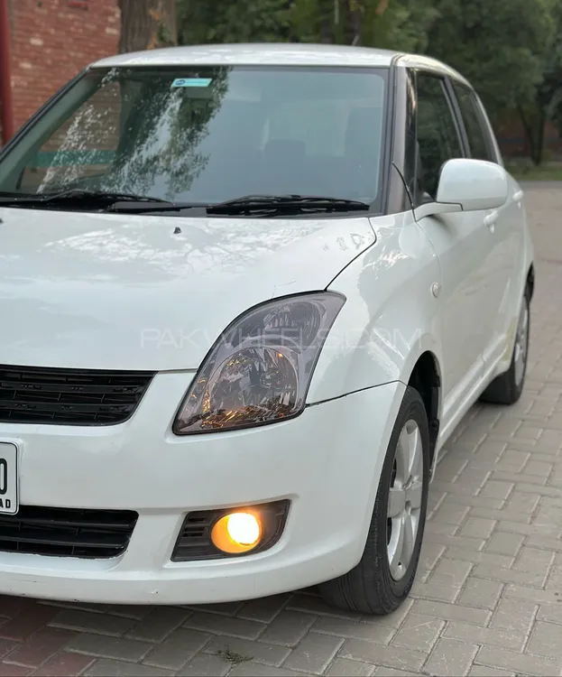 Suzuki Swift 2017 for Sale in Faisalabad Suzuki Swift 2017 for Sale in Faisalabad Image-16
