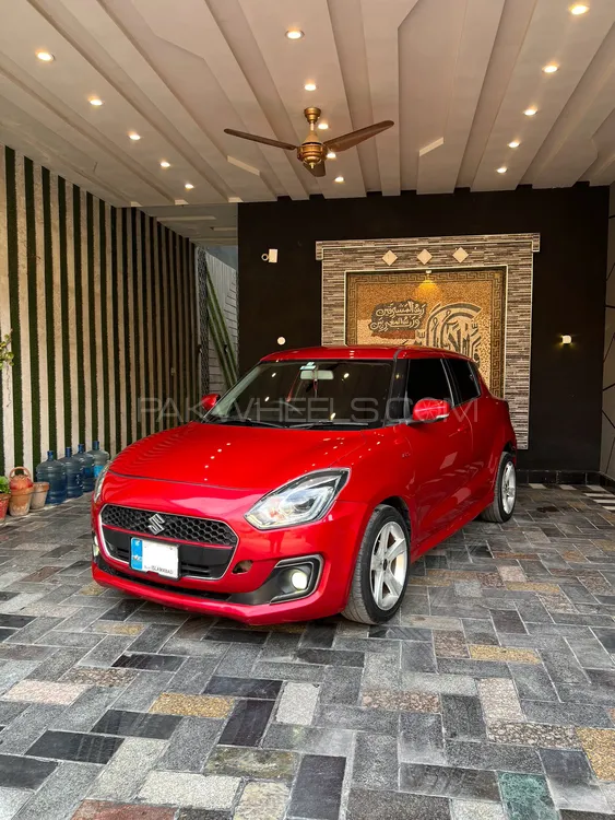 Suzuki Swift 2017 for Sale in Faisalabad Suzuki Swift 2017 for Sale in Faisalabad Image-1