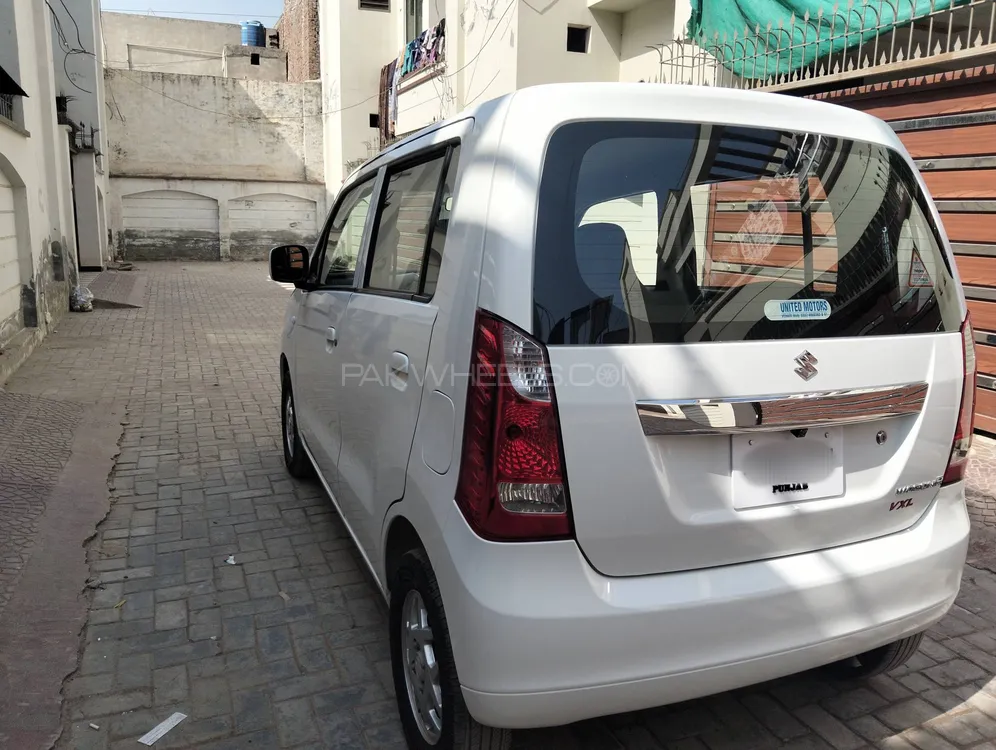 Suzuki Wagon R 2022 for Sale in Multan Suzuki Wagon R 2022 for Sale in Multan Image-23