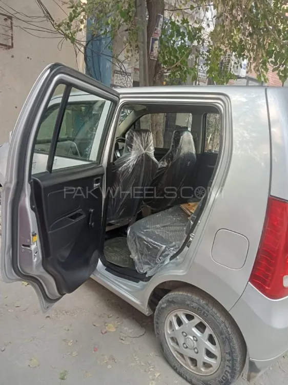 Suzuki Wagon R 2022 for Sale in Lahore Suzuki Wagon R 2022 for Sale in Lahore Image-8