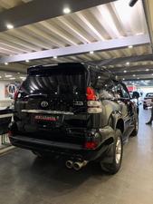 Toyota Prado TX-LIMITED

FIRST OWNER , 100% Original , very very well kept as weekend car
5A Grade Original Auction Report available
Ganador Muffler from Japan
Lift Up Suspension from Japan 
Import Mileage : 14,168 KM
Current Mileage : 56,010
Model : 2005
Registered : 2008

One of a kind in its category , Extreme low driven Vehicle
Dont Miss It.