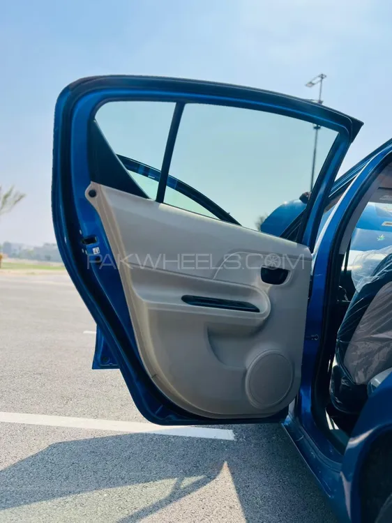 ٹویوٹا اکوا 2012 for Sale in لاہور ٹویوٹا اکوا 2012 for Sale in لاہور Image-3