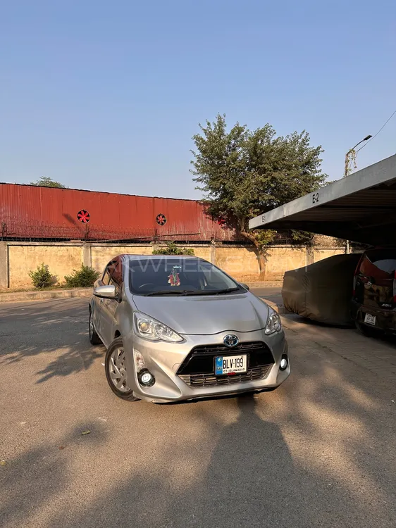 Toyota Aqua 2015 for Sale in Rawalpindi Toyota Aqua 2015 for Sale in Rawalpindi Image-1