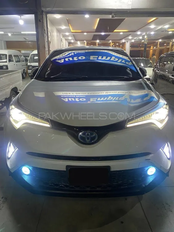 Toyota C-HR 2017 for Sale in Rawalpindi Image-1