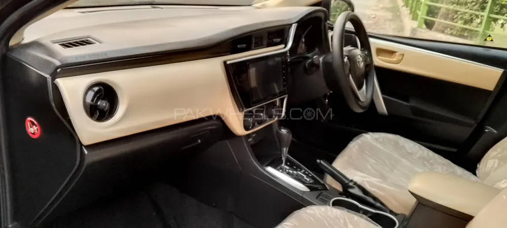 Toyota Corolla 2019 for Sale in Lahore Image-1