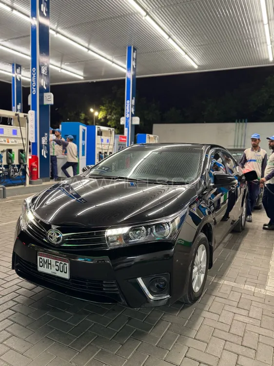 Toyota Corolla 2017 for Sale in Abbottabad Image-1