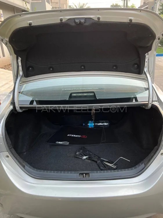 ٹویوٹا کرولا 2016 for Sale in لاہور ٹویوٹا کرولا 2016 for Sale in لاہور Image-5