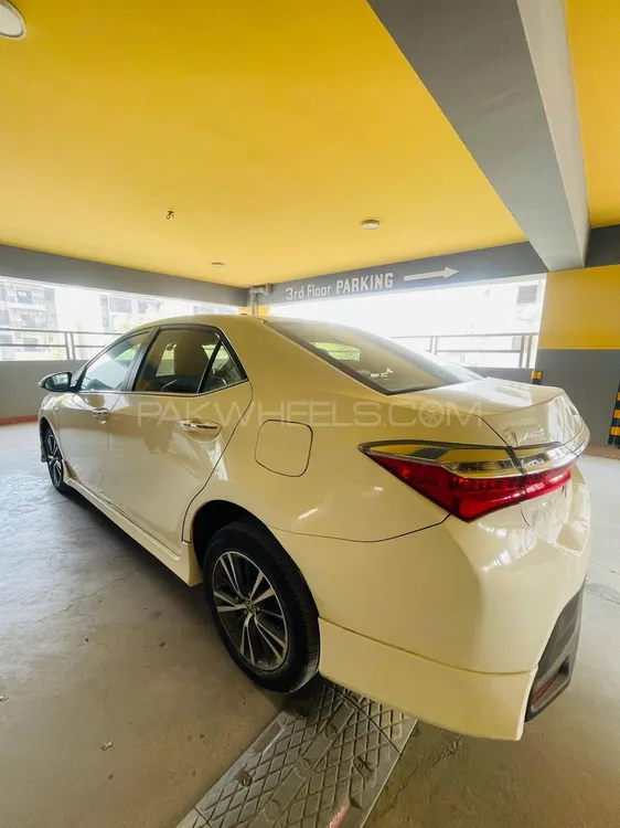 Toyota Corolla 2021 for Sale in Karachi Toyota Corolla 2021 for Sale in Karachi Image-4