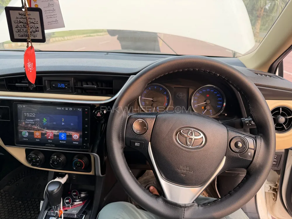 Toyota Corolla 2022 for Sale in Multan Toyota Corolla 2022 for Sale in Multan Image-12