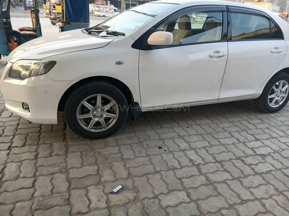 Toyota Corolla Axio 2007 for Sale in Peshawar Image-1