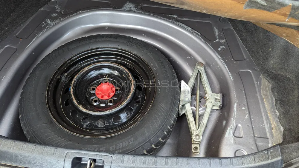 Toyota Corolla 2016 for Sale in Jhang Toyota Corolla 2016 for Sale in Jhang Image-8