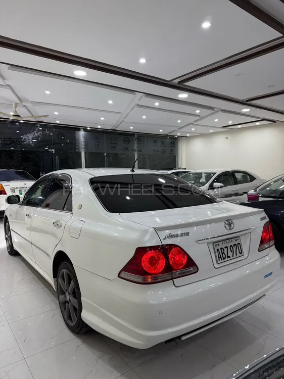 Toyota Crown 2005 for Sale in Faisalabad Toyota Crown 2005 for Sale in Faisalabad Image-14