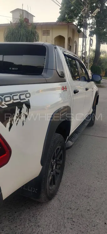 Toyota Hilux 2022 for Sale in Islamabad Toyota Hilux 2022 for Sale in Islamabad Image-11