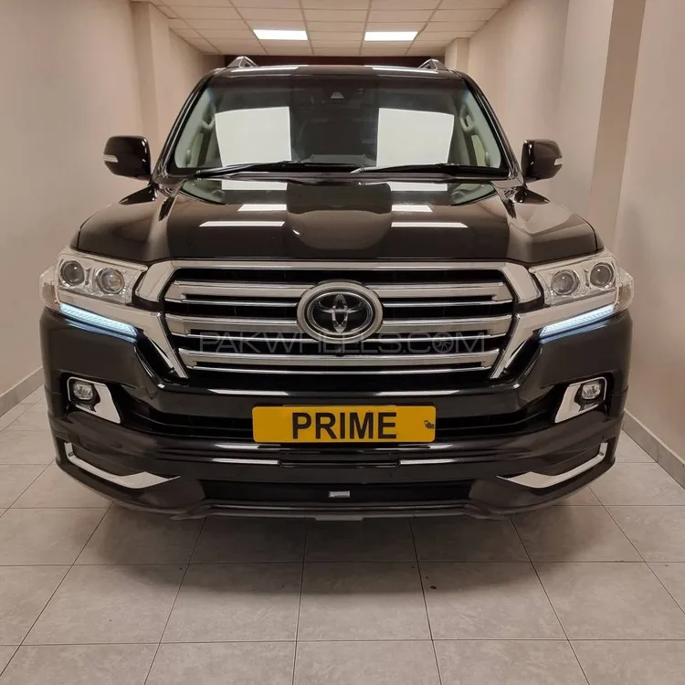 Toyota Land Cruiser 2016 for Sale in Karachi Toyota Land Cruiser 2016 for Sale in Karachi Image-11