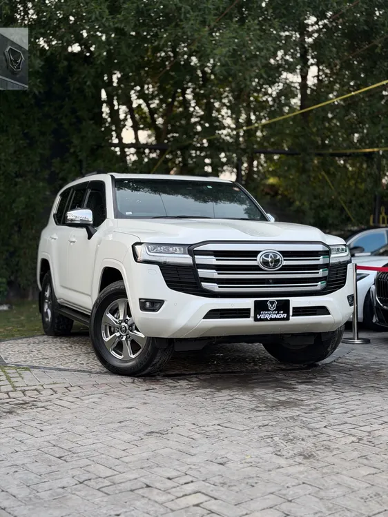 Toyota Land Cruiser 2021 for Sale in Lahore Image-1