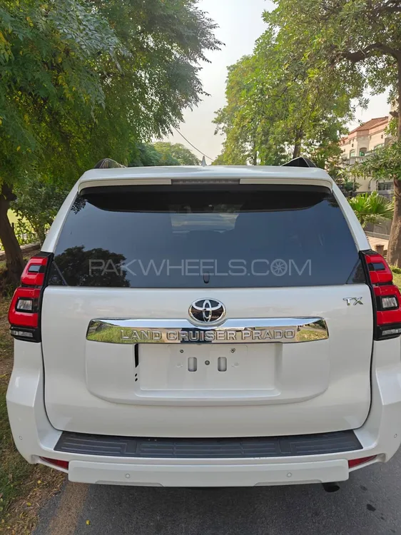ٹویوٹا پراڈو 2020 for Sale in لاہور ٹویوٹا پراڈو 2020 for Sale in لاہور Image-3