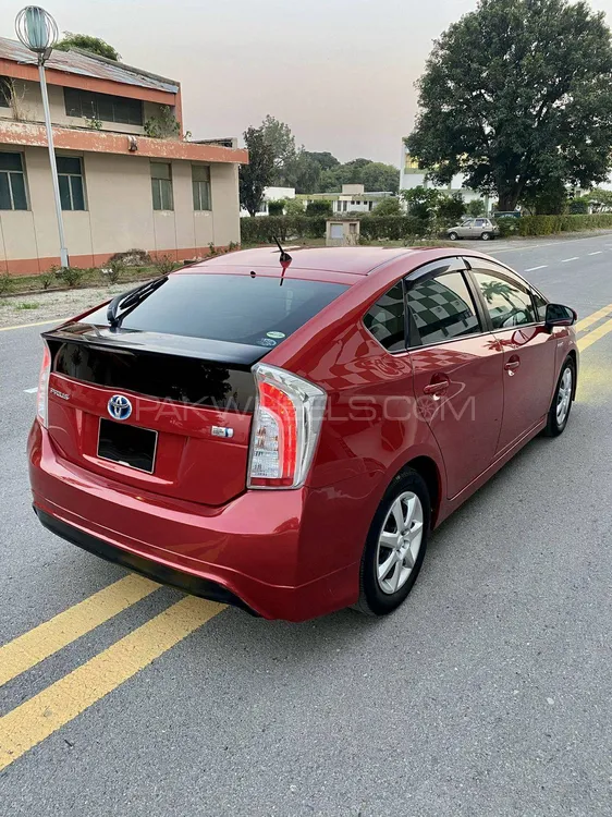 Toyota Prius 2013 for Sale in Islamabad Toyota Prius 2013 for Sale in Islamabad Image-7