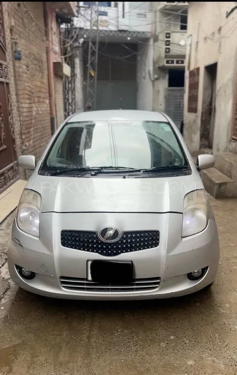 Toyota Vitz 2009 for Sale in Lahore Toyota Vitz 2009 for Sale in Lahore Image-3
