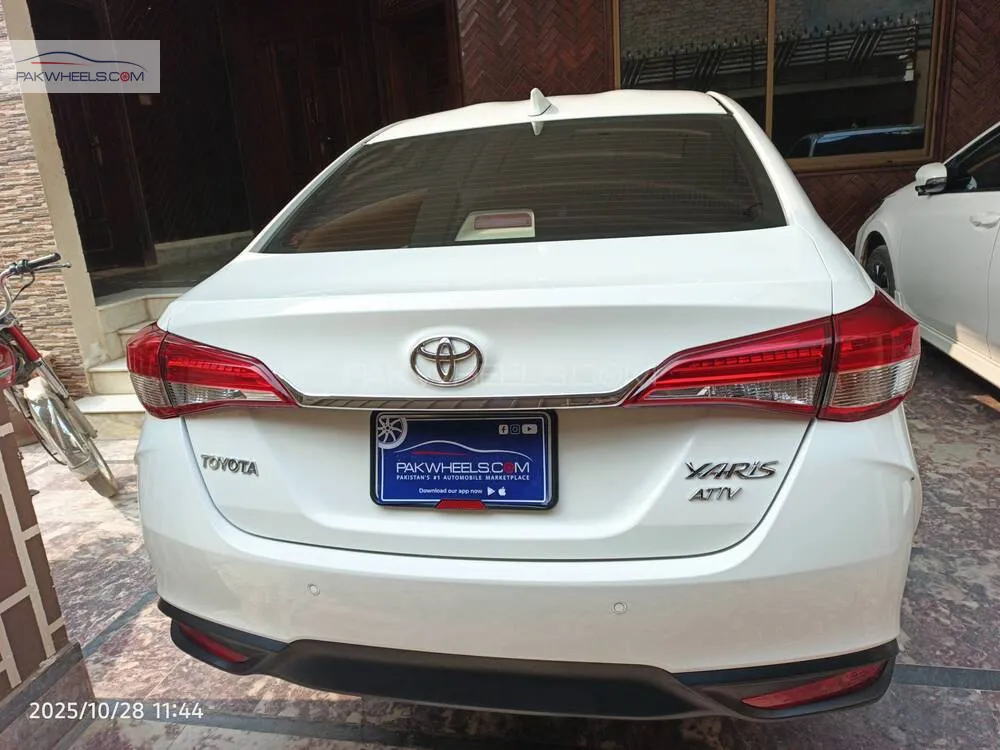 Toyota Yaris Sedan 2024 for Sale in Multan Toyota Yaris Sedan 2024 for Sale in Multan Image-4
