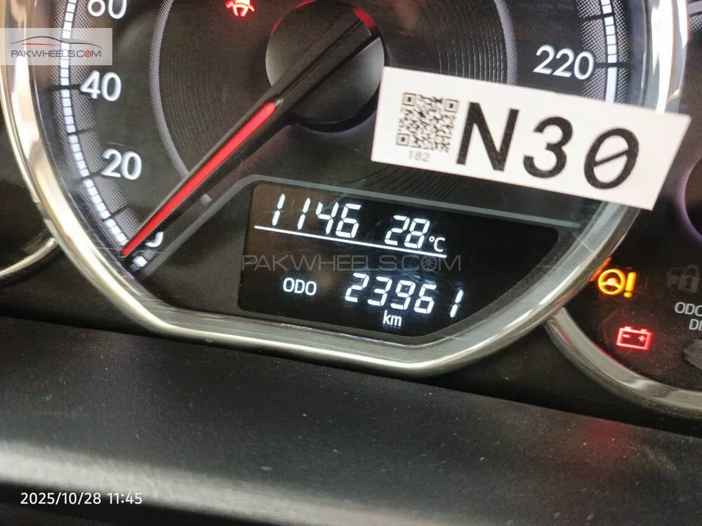 Toyota Yaris Sedan 2024 for Sale in Multan Toyota Yaris Sedan 2024 for Sale in Multan Image-9