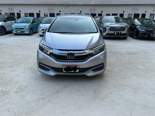 Honda Fit Shuttle Hybrid 2019