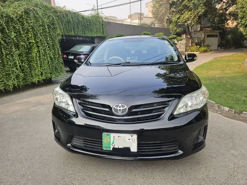 ٹویوٹا کرولا جی ایل آئی ۱.۳ وی وی ٹی آئی 2012 for Sale ٹویوٹا کرولا جی ایل آئی ۱.۳ وی وی ٹی آئی 2012 for Sale