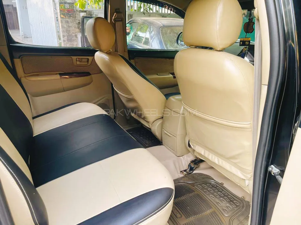 Toyota Hilux 2014 for Sale in Islamabad Toyota Hilux 2014 for Sale in Islamabad Image-3