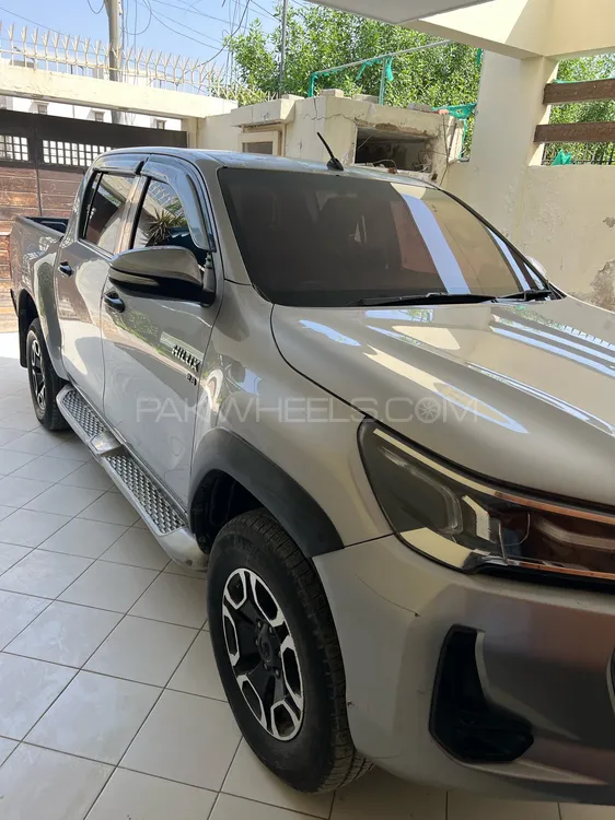 ٹویوٹا ہائیلکس 2015 for Sale in کراچی Image-1