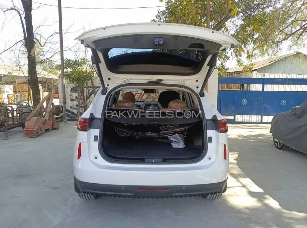 Haval H6 2023 for Sale in Islamabad Haval H6 2023 for Sale in Islamabad Image-12
