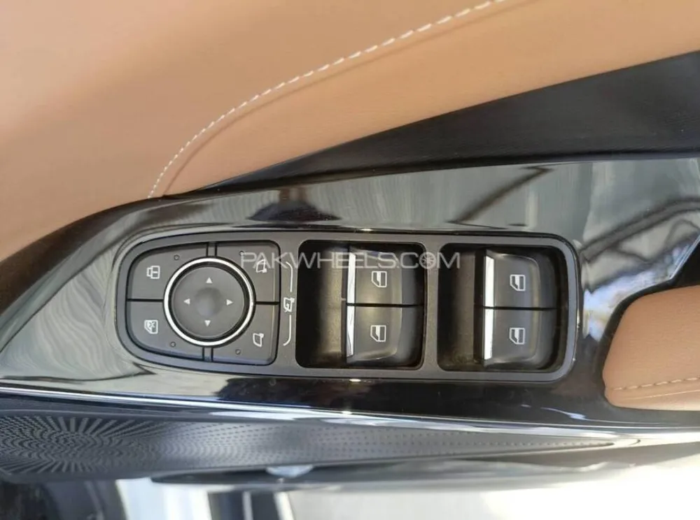 Haval H6 2023 for Sale in Islamabad Haval H6 2023 for Sale in Islamabad Image-11