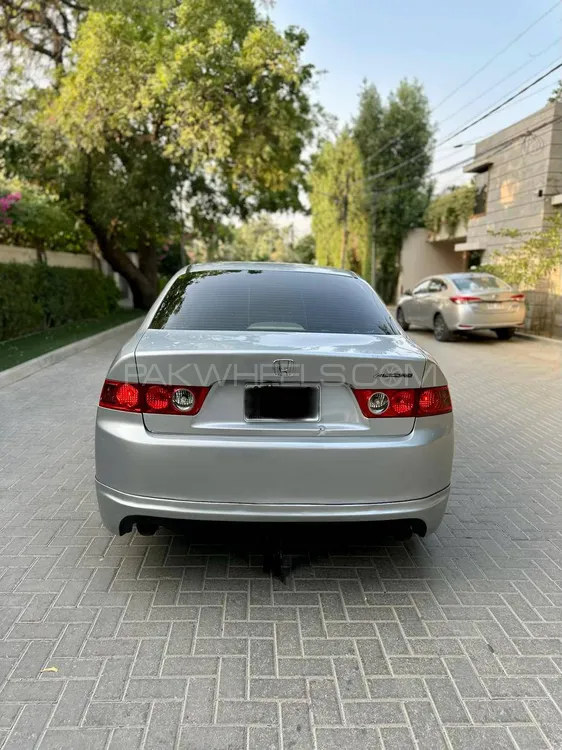 Honda Accord 2004 for Sale in Karachi Image-1