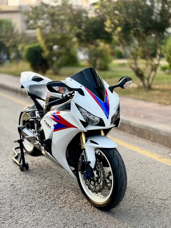 Honda CBR 1000RR 2011 for Sale Image-1