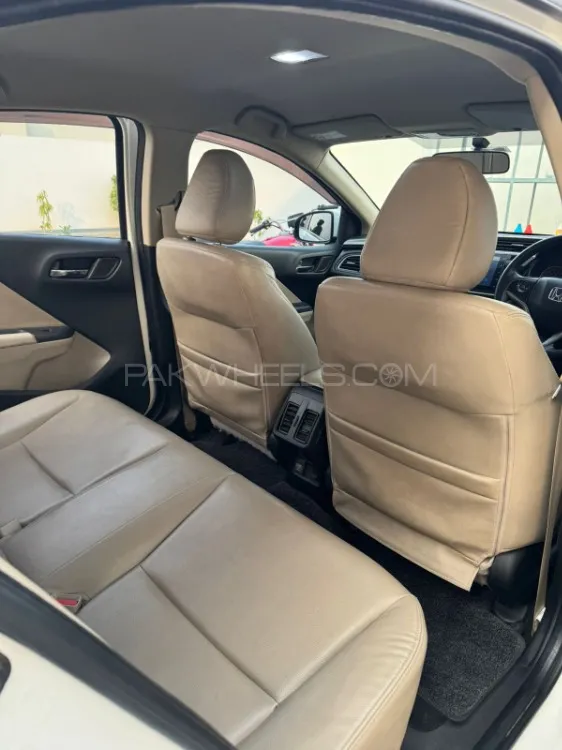 Honda City 2022 for Sale in Multan Honda City 2022 for Sale in Multan Image-8