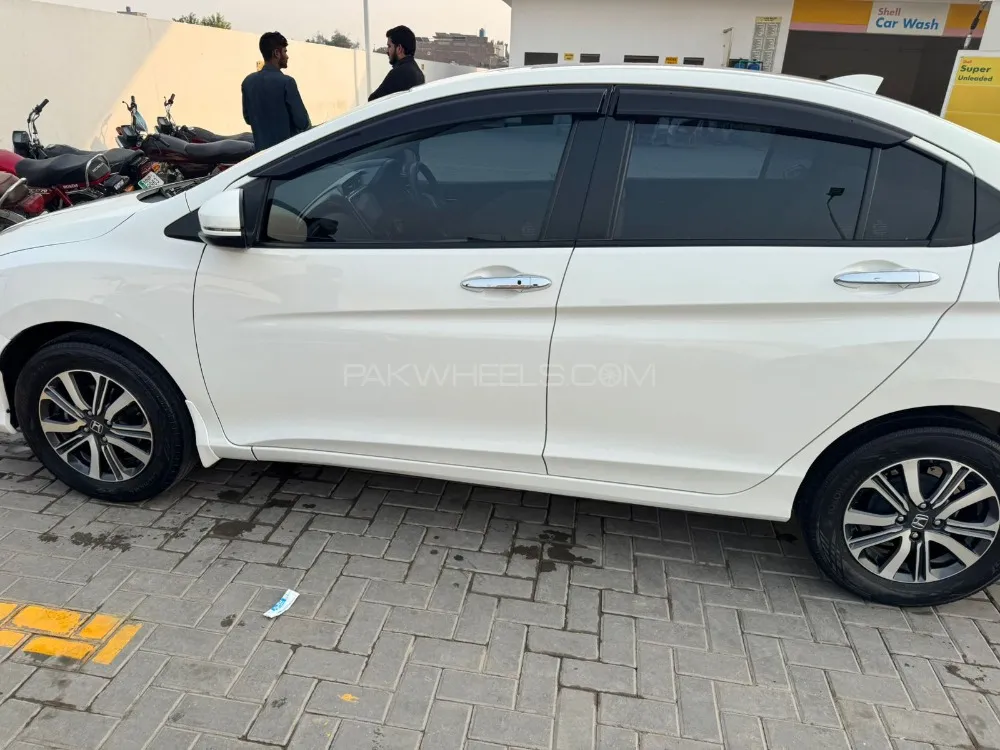 Honda City 2022 for Sale in Multan Honda City 2022 for Sale in Multan Image-5