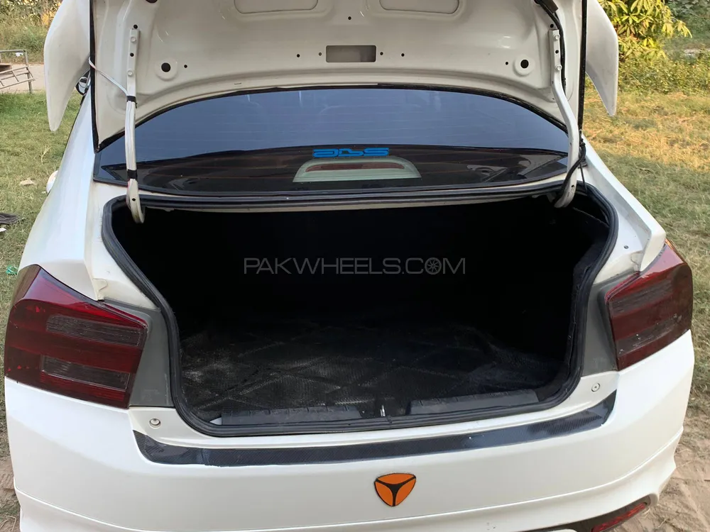 Honda City 2016 for Sale in Sialkot Honda City 2016 for Sale in Sialkot Image-12