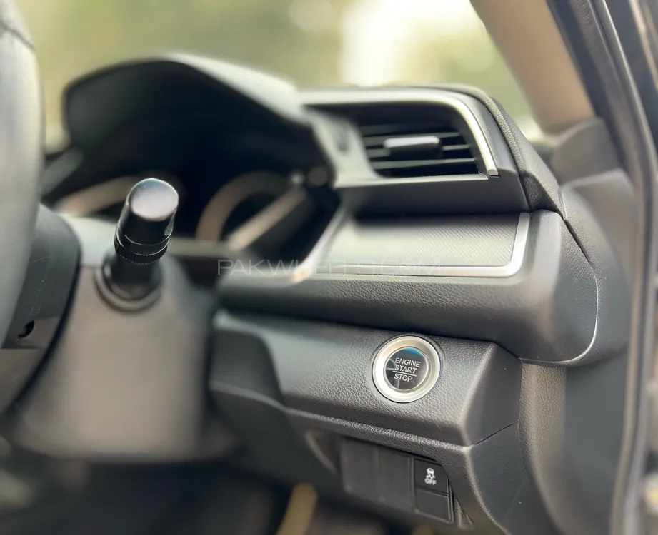 ہونڈا سوک 2018 for Sale in لاہور ہونڈا سوک 2018 for Sale in لاہور Image-10