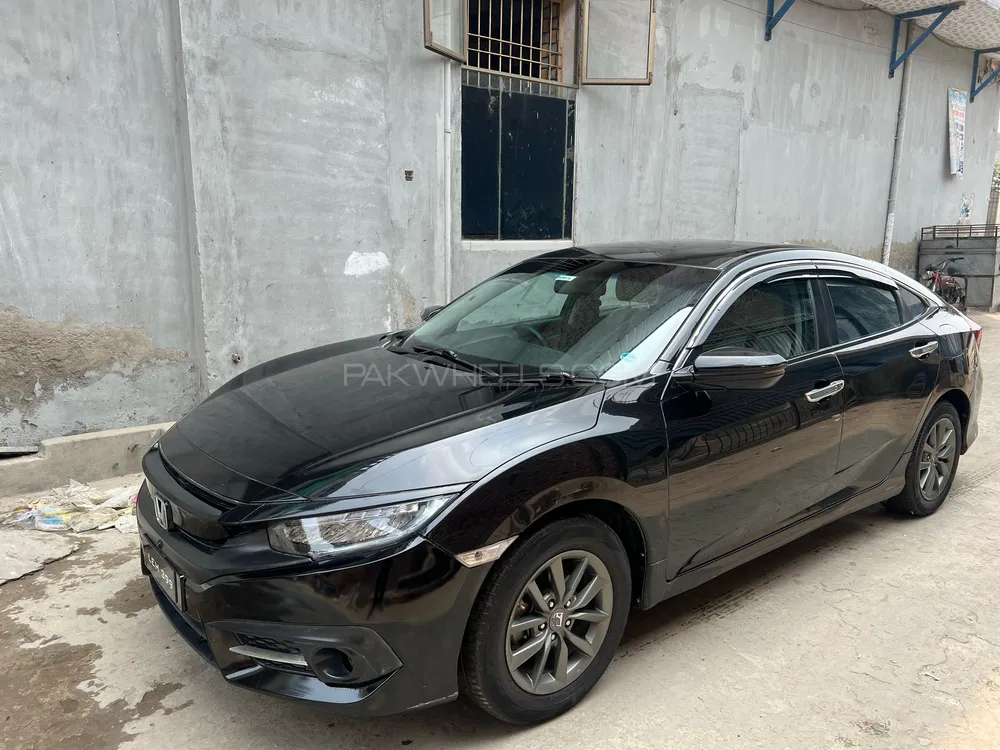 Honda Civic 2016 for Sale in Gujranwala Image-1