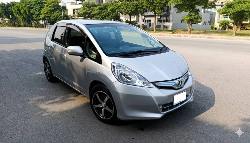 Honda Fit 2012 for Sale in Rawalpindi Image-1