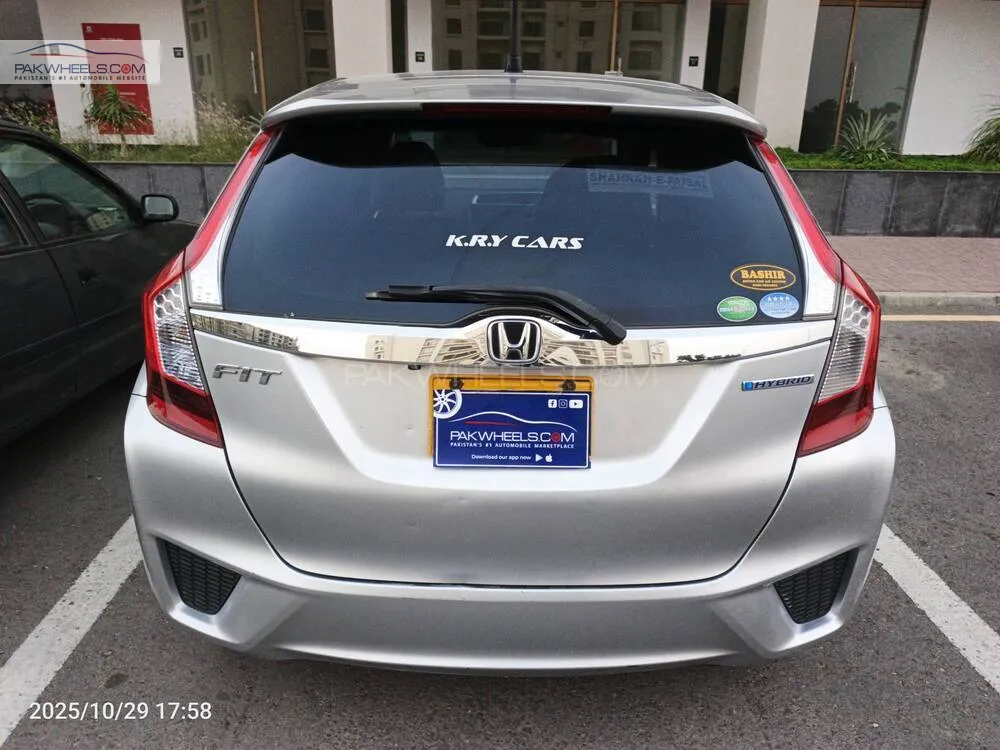 ہونڈا فٹ 2014 for Sale in کراچی ہونڈا فٹ 2014 for Sale in کراچی Image-4