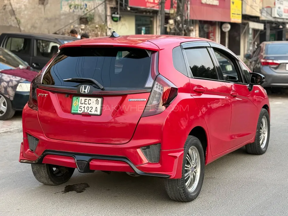 Honda Fit 2014 for Sale in Lahore Honda Fit 2014 for Sale in Lahore Image-5