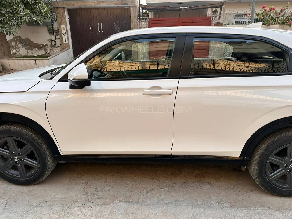 Honda HR-V 2023 for Sale in Karachi Honda HR-V 2023 for Sale in Karachi Image-7
