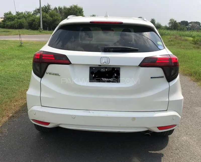Honda Vezel 2016 for Sale in Gujranwala Honda Vezel 2016 for Sale in Gujranwala Image-7