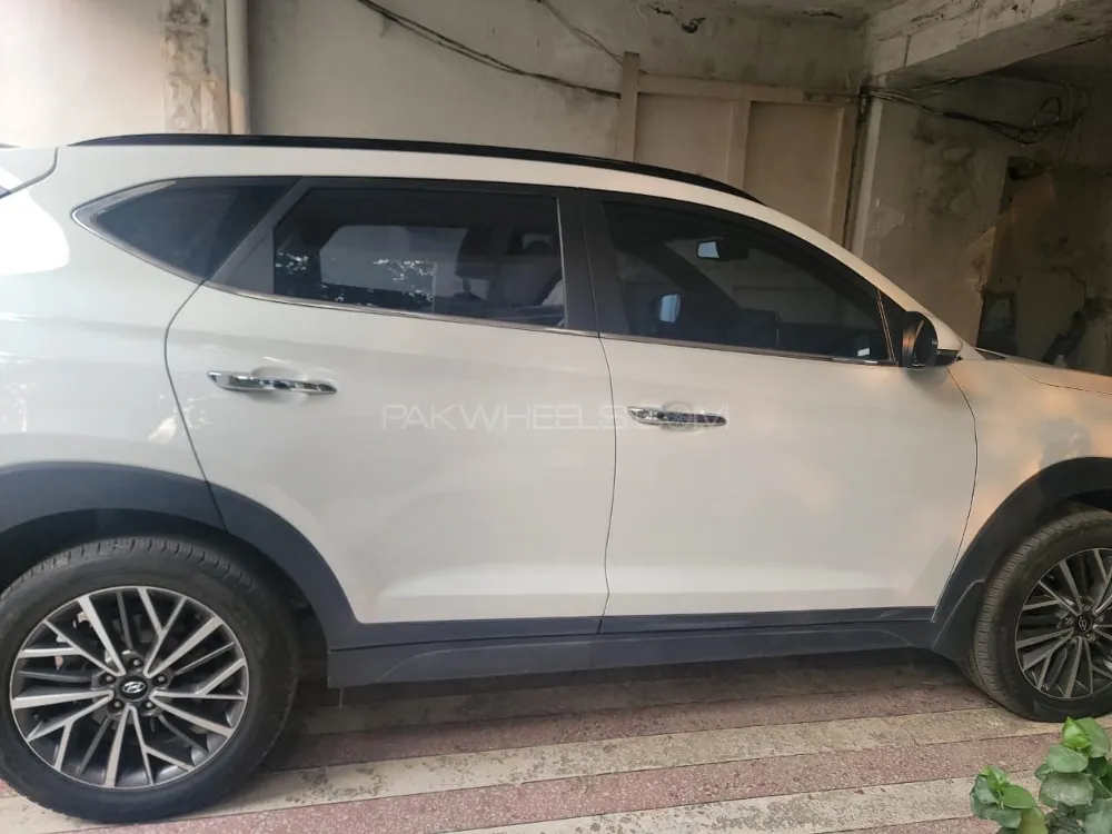 Hyundai Tucson 2022 for Sale in Lahore Hyundai Tucson 2022 for Sale in Lahore Image-9