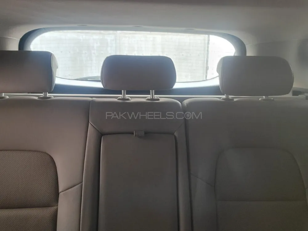 Hyundai Tucson 2022 for Sale in Lahore Hyundai Tucson 2022 for Sale in Lahore Image-4