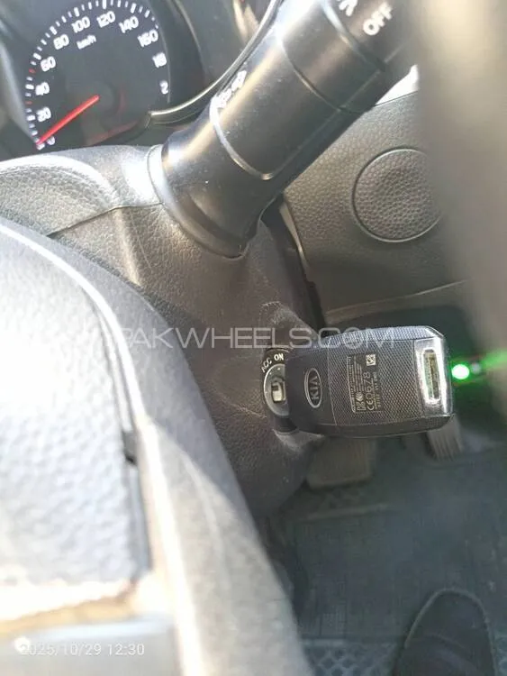 KIA Picanto 2023 for Sale in Multan KIA Picanto 2023 for Sale in Multan Image-13