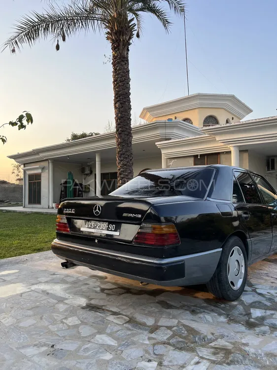Mercedes Benz E Class 1990 for Sale in Peshawar Mercedes Benz E Class 1990 for Sale in Peshawar Image-2